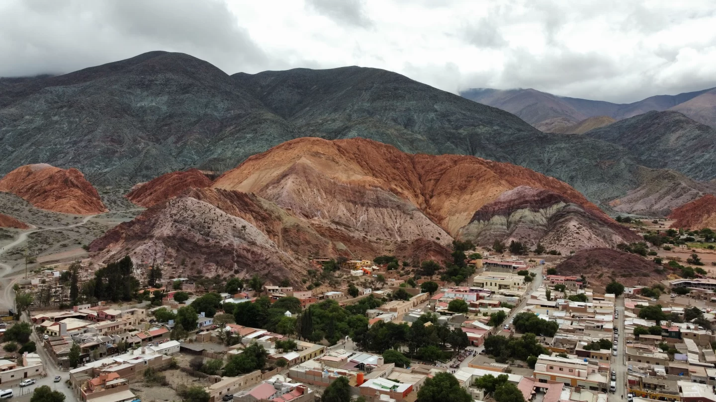 Cierro de los Siete Colores em Purmamarca, Jujuy, Argentina